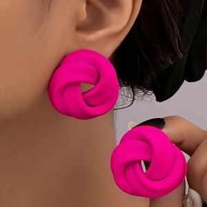 Hot Pink Hollow Knotted Stud Pierced Earrings